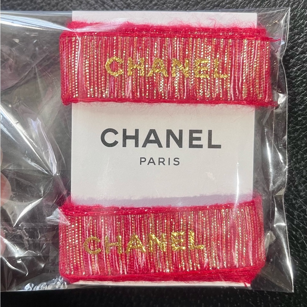 CHANEL Ribbon 🎀 - Picture 2 of 7